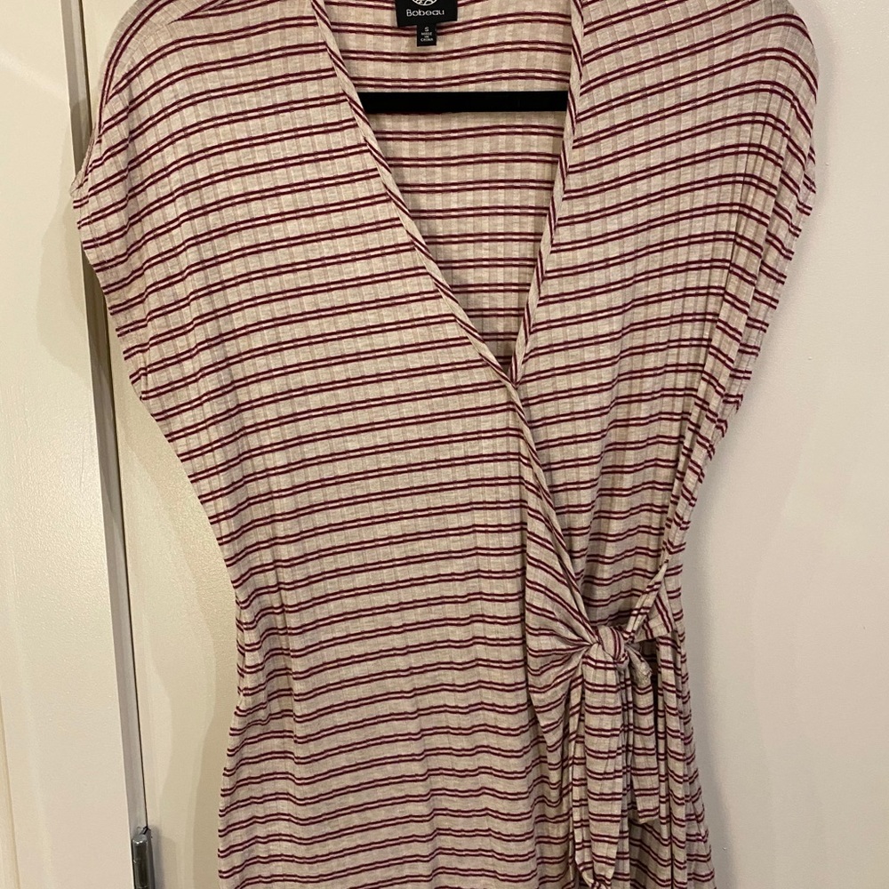Long wrap top with cropped sleeve